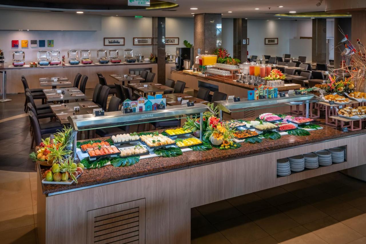 Serhs Natal Grand Hotel & Resort Экстерьер фото The buffet at the airport